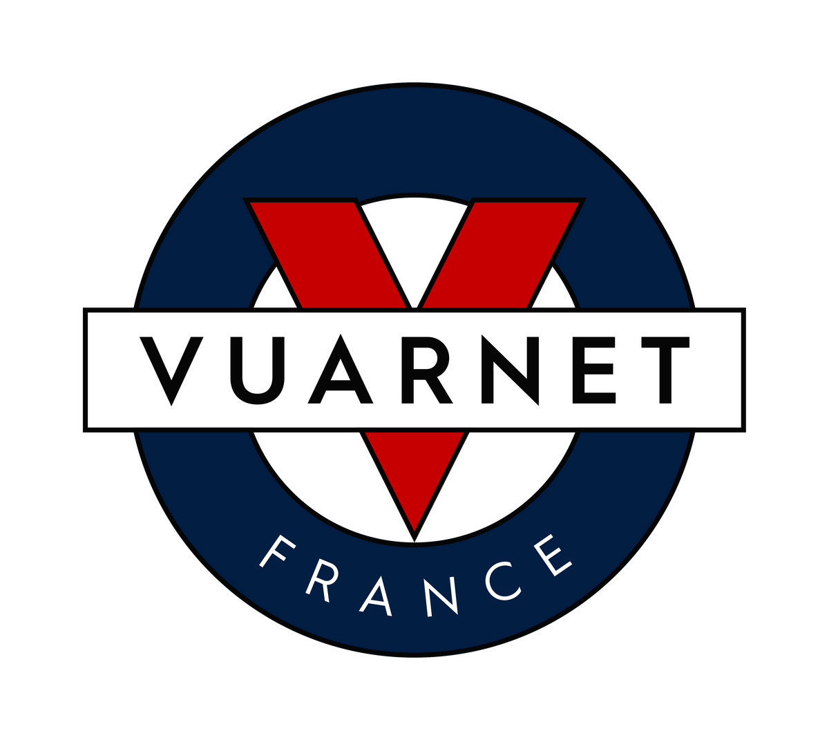 Lunettes de soleil, optique et vêtements. Made in France since 1957.
– Vuarnet